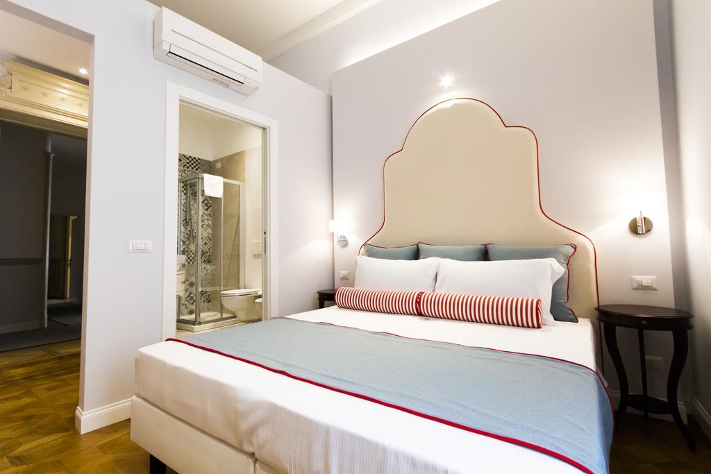 Residenza Degli Artisti Hotel Trieszt Kültér fotó